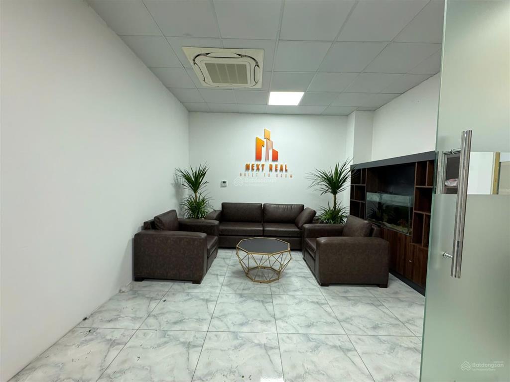 Cho thuê văn phòng đẹp tại duy tân, cầu giấy, hà nội, 145m2