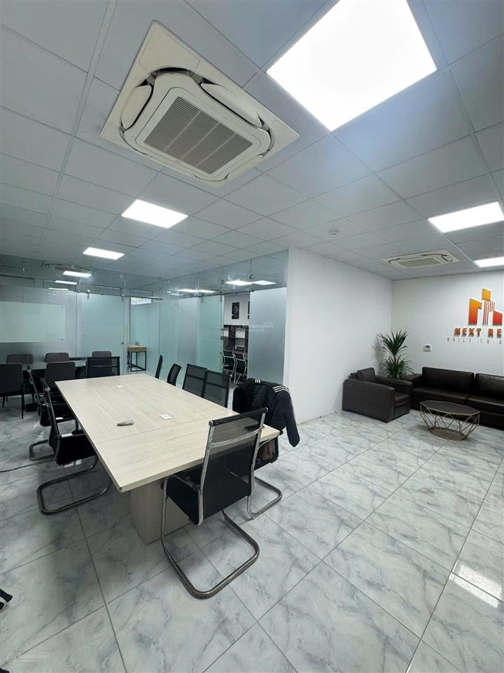 Cho thuê văn phòng đẹp tại duy tân, cầu giấy, hà nội, 145m2