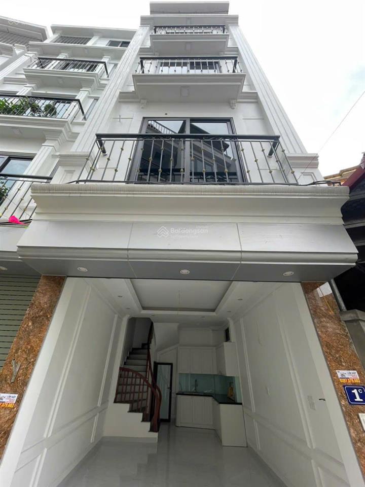 Bán nhà lai xá  trịnh văn bô  phú diễn 5 tầng 4 ngủ ô tô đỗ cửa