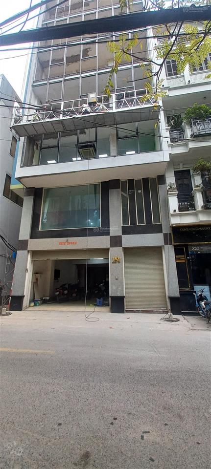 Cho thuê văn phòng nguyễn văn huyên dt 60m giá thuê 9 triệu