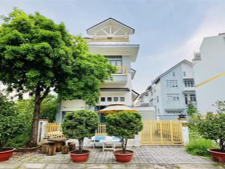 Biệt thự đẹp mặt tiền công viên chính chủ gửi bán biệt thự gia hoà mặt tiền công viên lớn