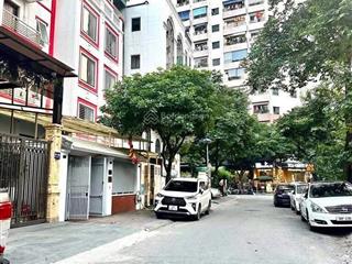 Biệt thự tây hồ, ô tô tránh đỗ, 30m ra phố, sát hồ tây, 138/160m2, mt 6.8m, giá 3x tỷ