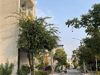 Bán đất khu cây sung  vệ lăng, xã song phượng, đan phượng, hà nội 72m2 vỉa hè 4m kinh doanh.