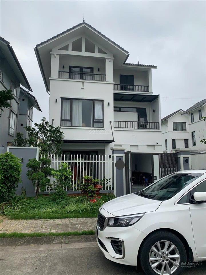 Bán căn biệt thự 3 tầng 180m2 full nội thất dự án mê linh