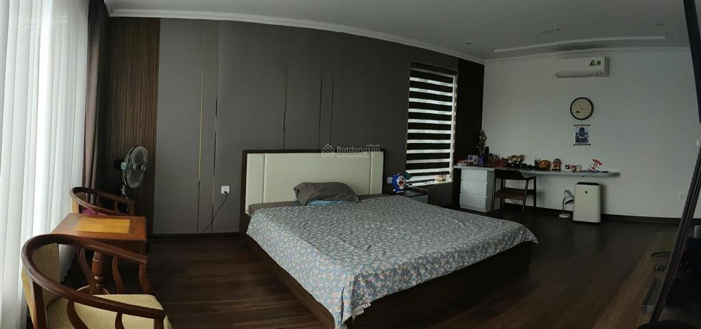 Bán căn biệt thự 3 tầng 180m2 full nội thất dự án mê linh