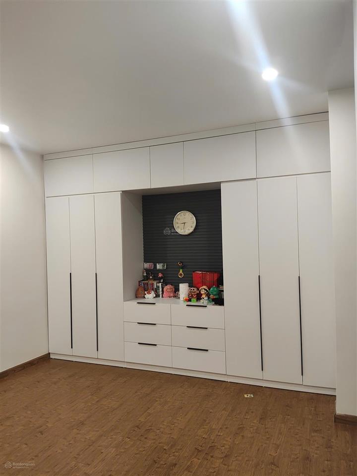 Bán căn biệt thự 330m2 góc 2 mặt đường anh dũng 8