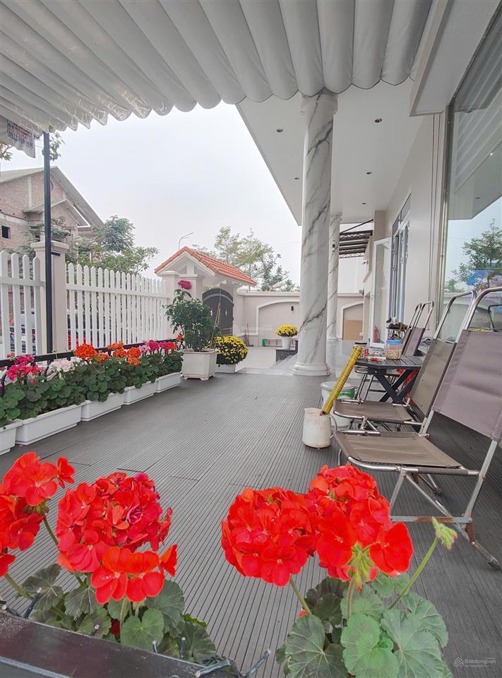 Bán căn biệt thự 330m2 góc 2 mặt đường anh dũng 8