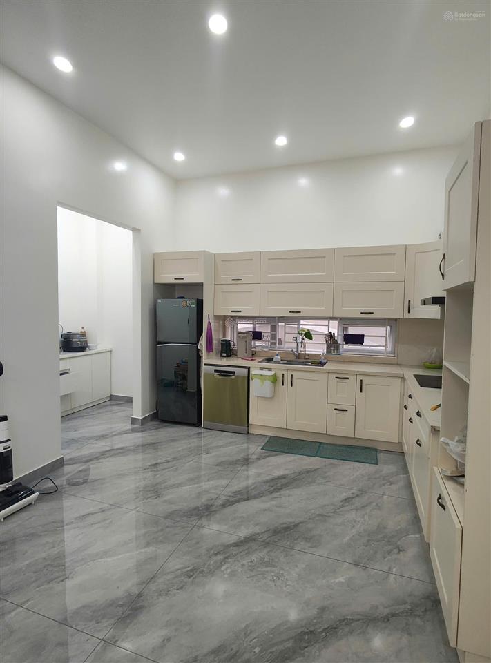 Bán căn biệt thự 330m2 góc 2 mặt đường anh dũng 8