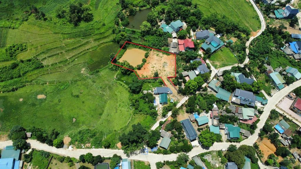 Bán 2400m2 đất thôn luồng yên trung. gần trục chính. trong đất có ao