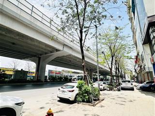 Mặt phố phạm . v . đồng  nhà 4 tầng , 67m2 , vỉa hè kinh doanh cực rộng , giá 27 tỷ ( tl mạnh )