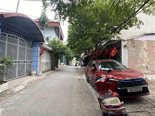 Phân lô kinh doanh  43m2 x 5 tầng , thang máy , nhà mới đang hoàn thiện , gần trường học và chợ