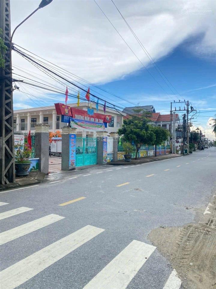 Bán đất tại khu đấu giá tân trào, kiến thụy, ngay cổng trường học