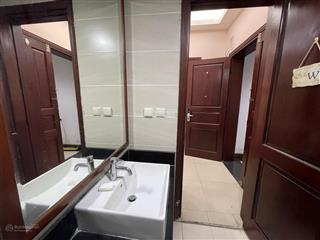 Bán căn hộ chung cư dn1 trung kính, căn góc 95m, giá hơn 6 tỷ.  0914 198 ***