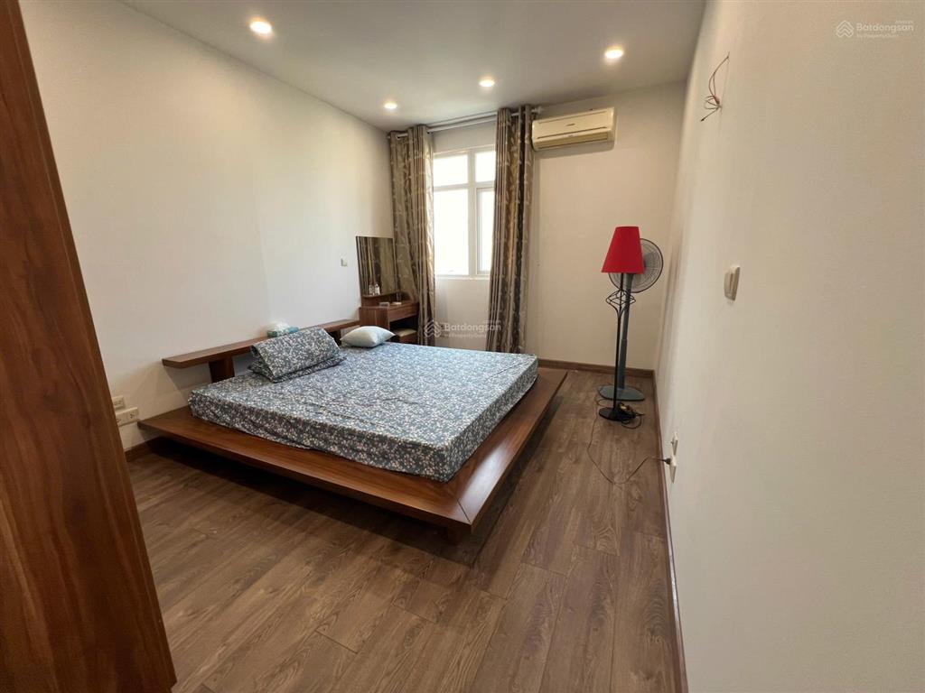 Tôi bán căn hộ chung cư tòa trung yên plaza  112m2, giá tốt thị trường