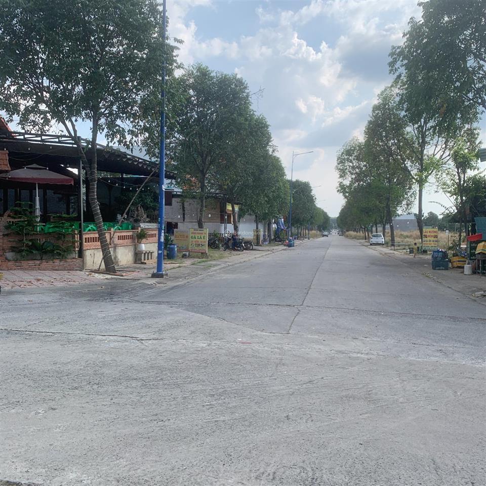 Bán gấp k14. đường dk12. dân kín.