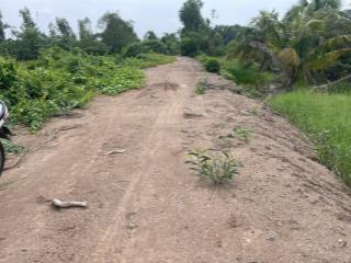 Chủ cần bán 2000m2 (23x82m) đất hnk. bến lức tỉnh long an