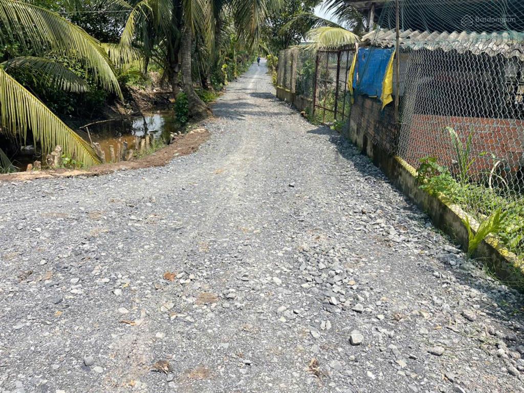 Chủ cần bán 4 lô liền kề ấp 10 xã lương hoà tỉnh tây ninh (bến lức  long an)