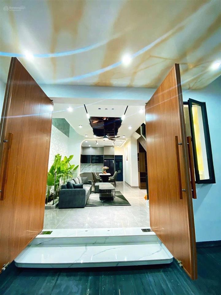 {nhà xinh gần biển} 3 tầng 3 ngủ  mt hoà minh, liên chiểu  có garage ô tô  giá 7.7tỷ!