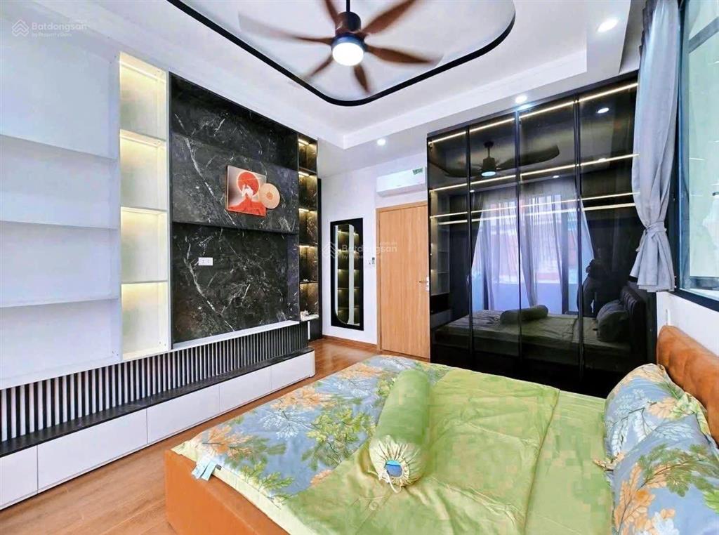 {nhà xinh gần biển} 3 tầng 3 ngủ  mt hoà minh, liên chiểu  có garage ô tô  giá 7.7tỷ!