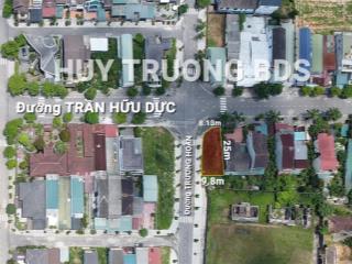 Góc 2 mặt tiền trần hữu dực nở hậu  sát vincom nam đông hà