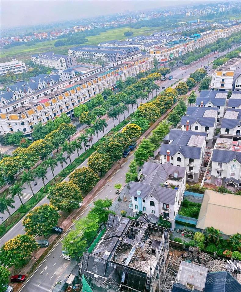 Chủ nhà cần bán lô liền kề 123m2 khu d geleximco, hà đông, sẵn hợp đồng thuê dài hạn view vườn hoa