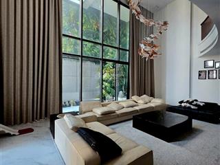 Bán penthouse siêu vip 300m2 trung tâm cầu giấy full nội thất cao cấp  0987 106 *** ngày 26/8/2025