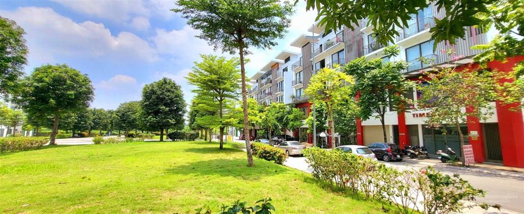 Bán gấp nhà phố khai sơn 100m2, hướng đông nam, full nội thất, mt 6.2m, giá 20 tỷ.  0968 966 ***