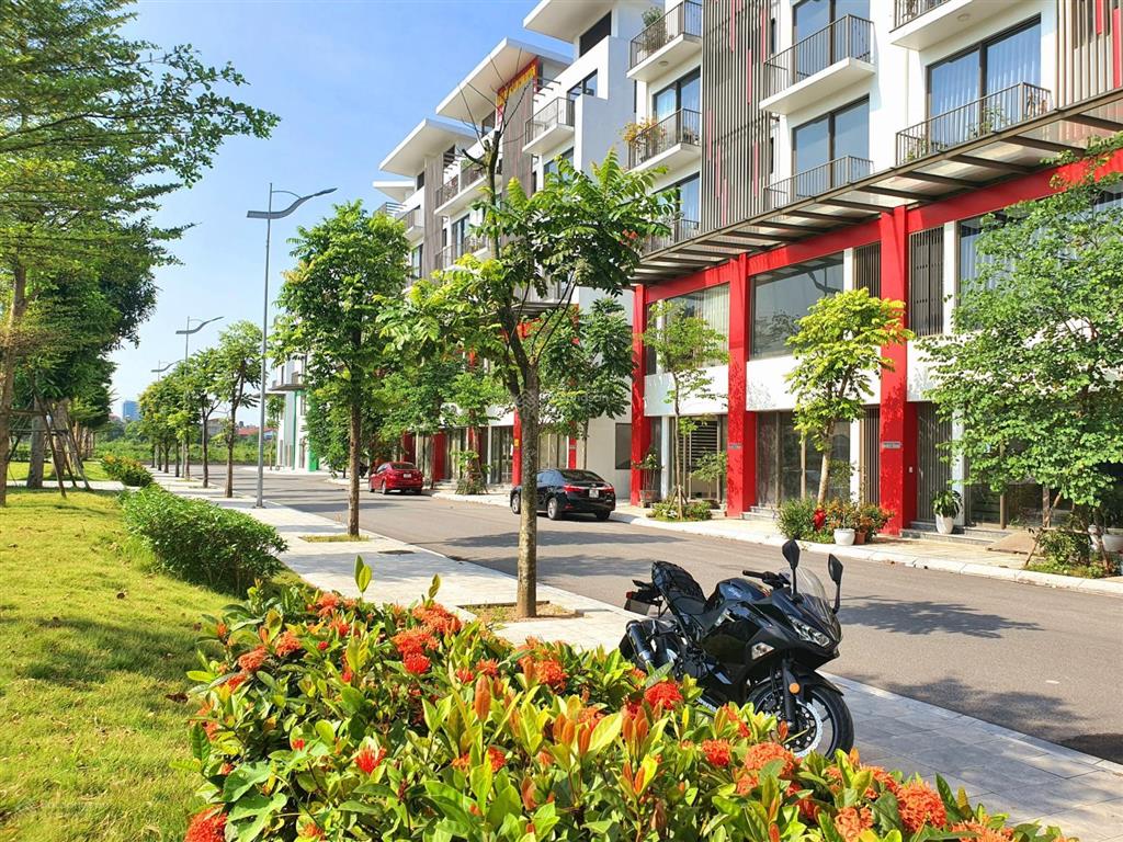 Chính chủ cần bán cắt lỗ nhà phố khai sơn 100m2 siêu vip, hướng bắc.  0968 966 ***