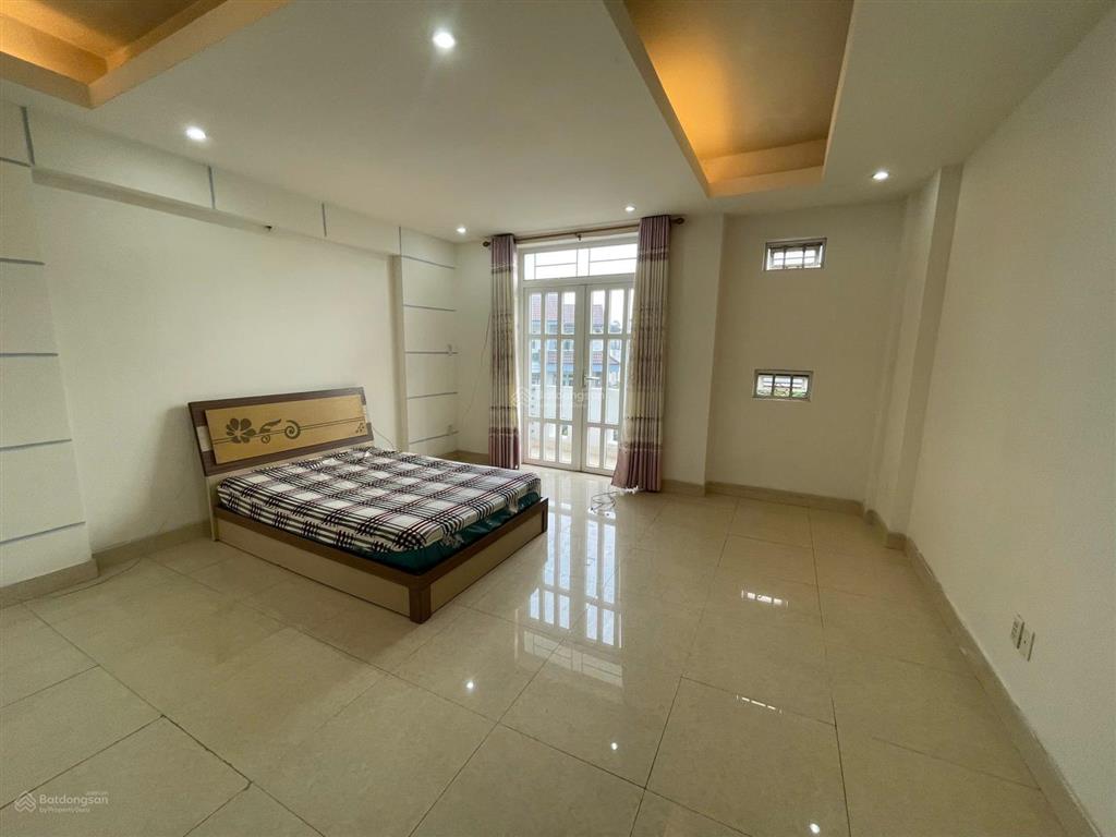 Chính chủ cho thuê nhà riêng sadeco, nhà full nội thất giá 19tr/th,  0938 399 ***