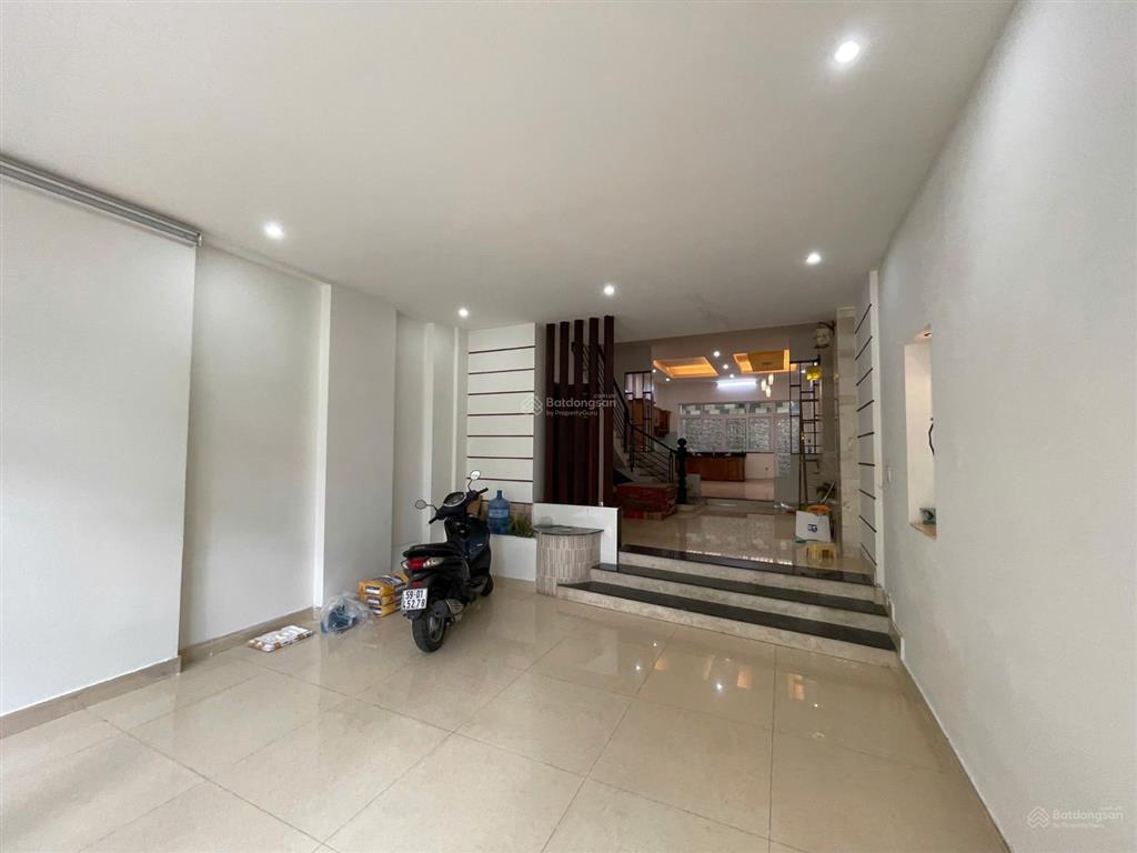 Chính chủ cho thuê nhà riêng sadeco, nhà full nội thất giá 19tr/th,  0938 399 ***