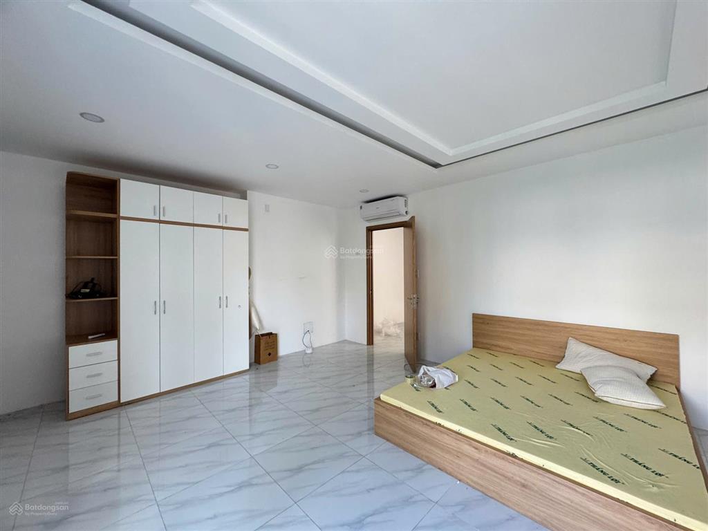 Cho thuê biệt thự dragon parc (dt 8 x 21 m²) full nội thất 5pn giá 23 tr/th.  0938 399 ***