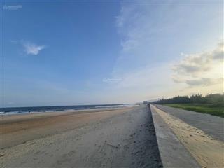 Rẻ nhất thị trường chỉ 700m ra bãi tắm lộc an, gần 1.000m2 có 100m2 thổ cư, ngang 12.4m chỉ 5.4 tỷ