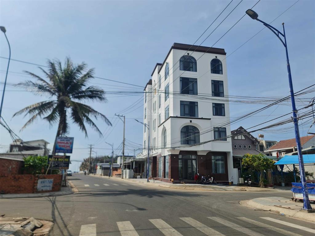 Bán lô góc làm khách sạn, 160m2(8x20m), full thổ cư, hướng biển, 100m ra bãi tắm phước hải