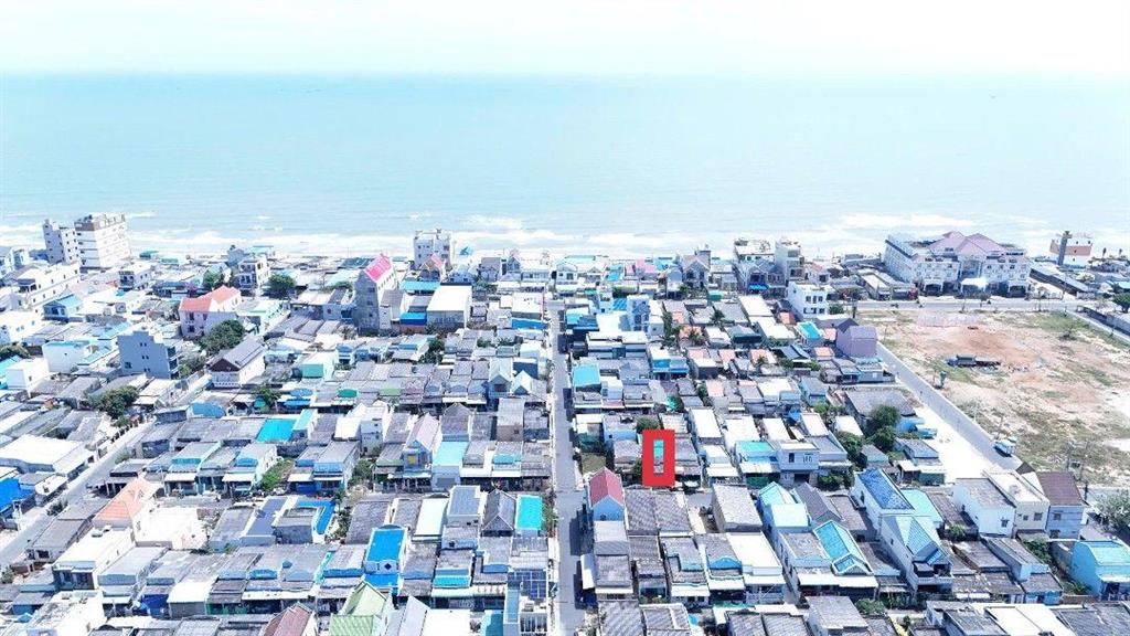 Vị trí siêu đẹp 84m2 (6x14) 50m ra khu qh khuôn viên 1hecta đối diện bella 500m ra quảng trường chợ