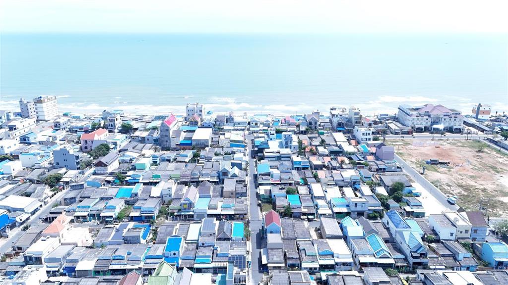 Vị trí siêu đẹp 84m2 (6x14) 50m ra khu qh khuôn viên 1hecta đối diện bella 500m ra quảng trường chợ