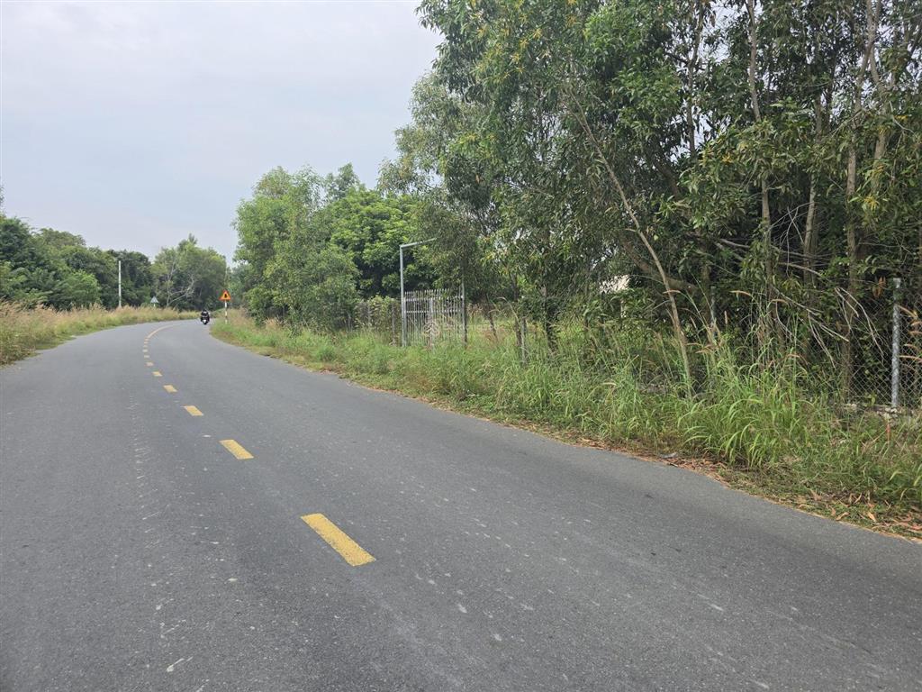 Siêu phẩm nghỉ dưỡng, ngay chân núi minh đạm, cách biển 2km, view trọn núi, duy nhất 1 lô