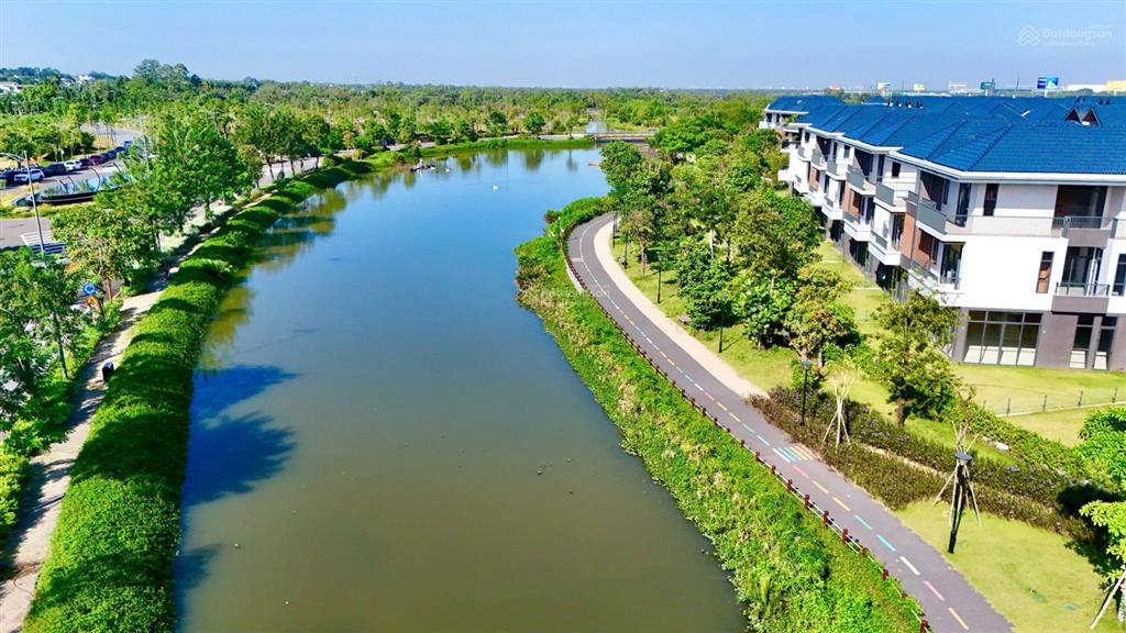 Bán btsl trục 16m tại khu đô thị id junction, thị trấn long thành, 7,4 tỷ, 105m2 giá tốt nhất khu