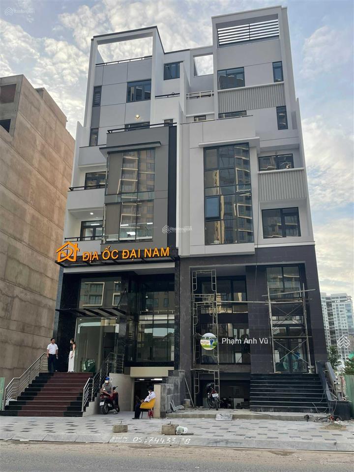 Cho thuê văn phòng 7x20m, dtsd 417m2, hầm trệt 3 lầu giá 65tr/tháng đảo kim cương.  0948 888 ***