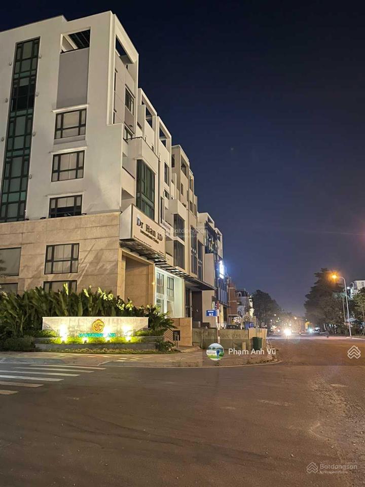Cho thuê văn phòng 7x20m, dtsd 417m2, hầm trệt 3 lầu giá 65tr/tháng đảo kim cương.  0948 888 ***