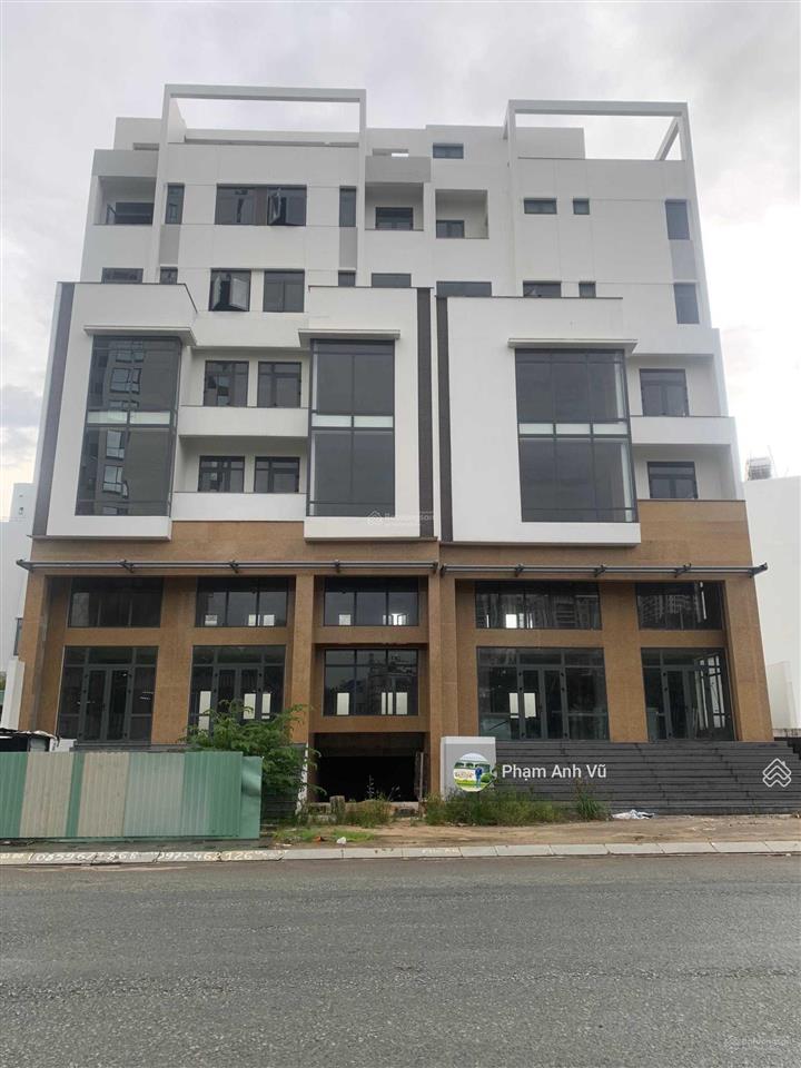 Cho thuê văn phòng 7x20m, dtsd 417m2, hầm trệt 3 lầu giá 65tr/tháng đảo kim cương.  0948 888 ***
