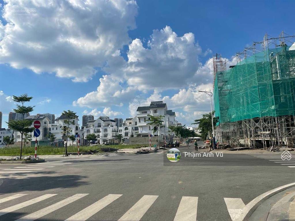 Bán tòa nhà 7 tầng mt sông sài gòn dt 10x24m dtsd 1.288m2 saigon mystery  0948 888 ***