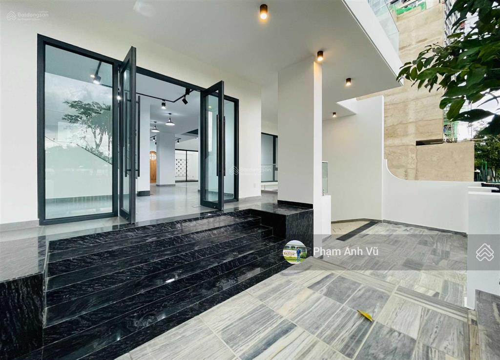 Cho thuê văn phòng 10x18m/dtsd 588m2/1 hầm 4 tầng/thạnh mỹ lợi q2  giá 120tr/tháng  0948 888 ***