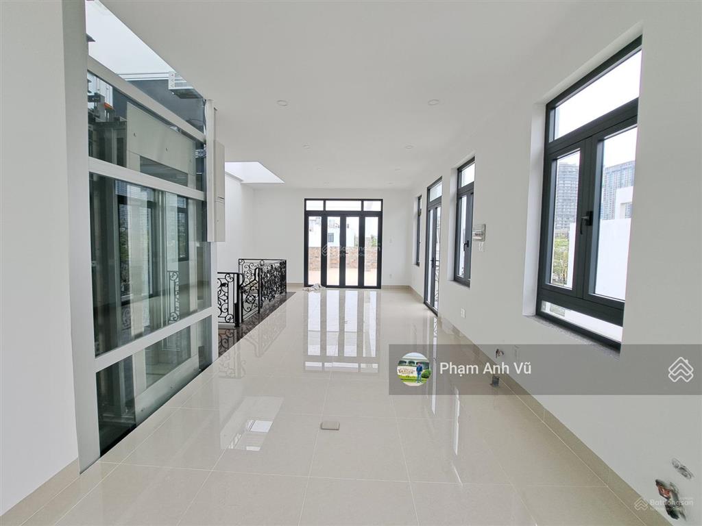 Cho thuê văn phòng quận 2 dt 5x20m/dtsd 343m2 giá 60tr/tháng bao thuế sg mystery  0948 888 ***