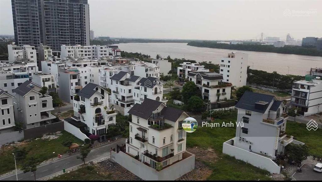 Bán lô biệt thự 407.5m2 giá 360tr/m2 góc 2mt, hướng đông nam, sài gòn mystery q2  0948 888 ***