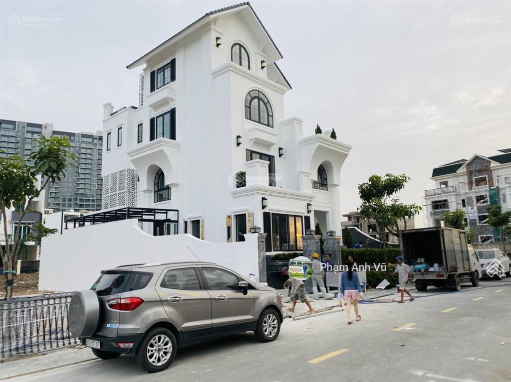 Bán lô biệt thự 407.5m2 giá 360tr/m2 góc 2mt, hướng đông nam, sài gòn mystery q2  0948 888 ***