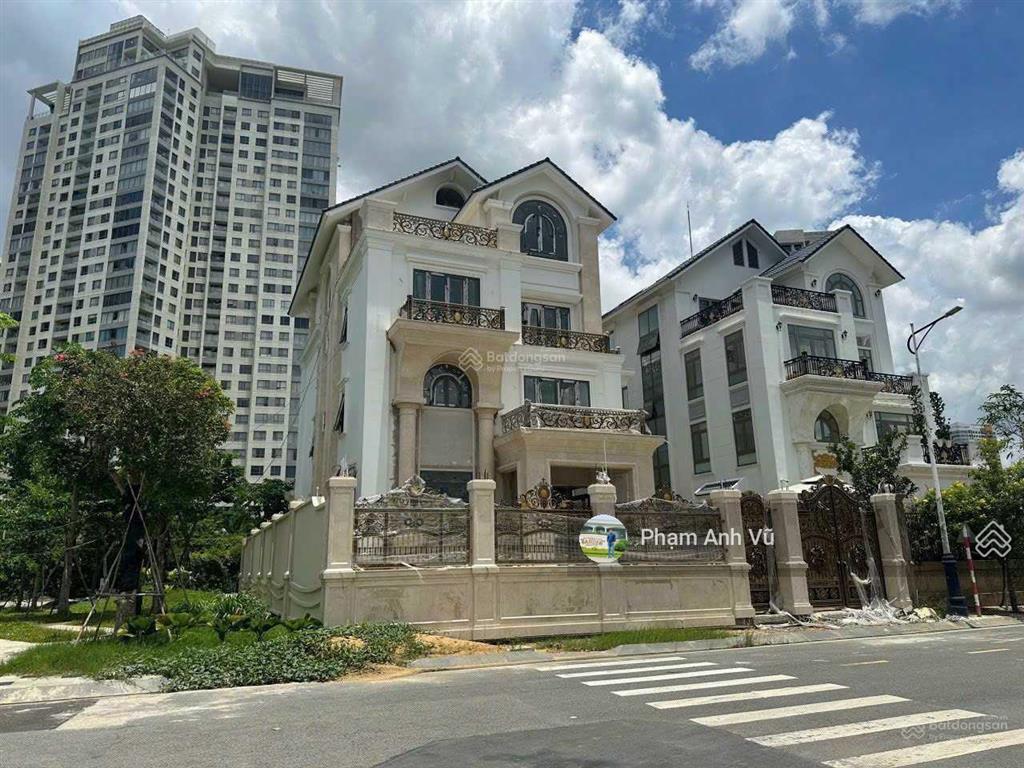 Bán lô biệt thự 407.5m2 giá 360tr/m2 góc 2mt, hướng đông nam, sài gòn mystery q2  0948 888 ***