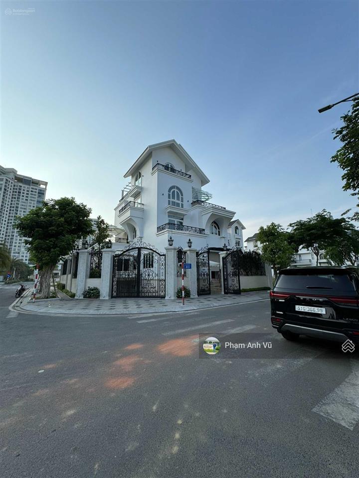 Bán lô biệt thự 407.5m2 giá 360tr/m2 góc 2mt, hướng đông nam, sài gòn mystery q2  0948 888 ***