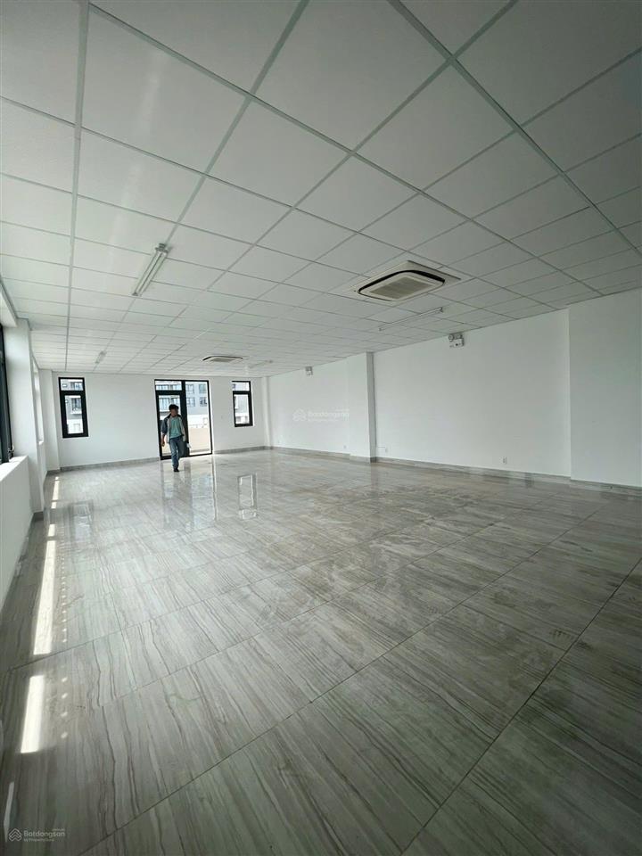 Bán tòa văn phòng 7 tầng giá 95 tỷ tl 159,8m2 (7x22.9m) mt bát nàn q2,  0948 888 ***