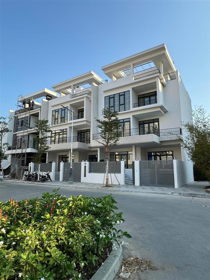 Bán nền nhà phố liền kề 9x18m giá 47 tỷ thương lượng đảo kim cương  sg mystery  0948 888 ***