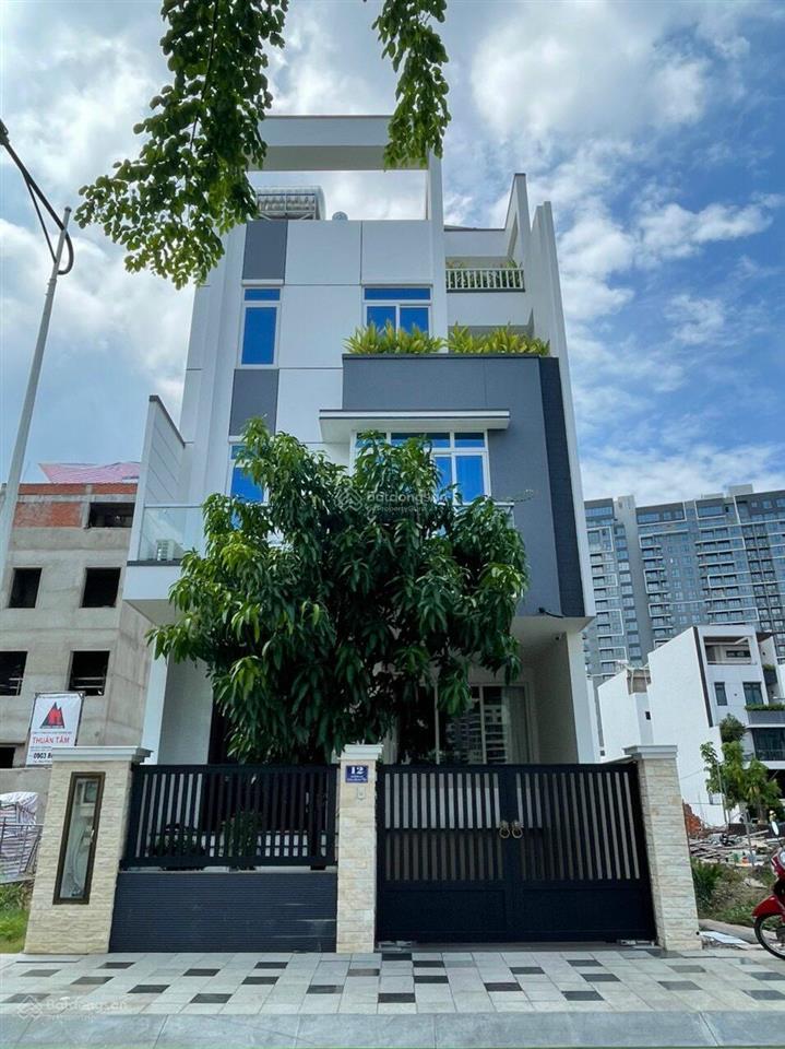 Chủ bán nhanh lô 7x16m giá 261 tr/m2 giá 29 tỷ thương lượng sài gòn mystery villas.  0948 888 ***